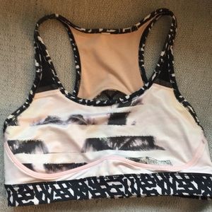 Lululemon bra